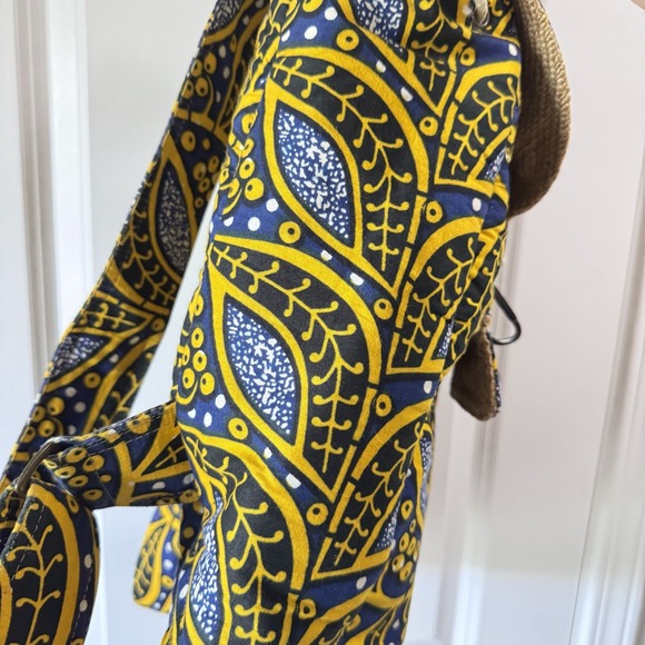 Taaluma Ivory Coast‎ Tote Backpack Blue Yellow Burlap - Picture 7 of 7